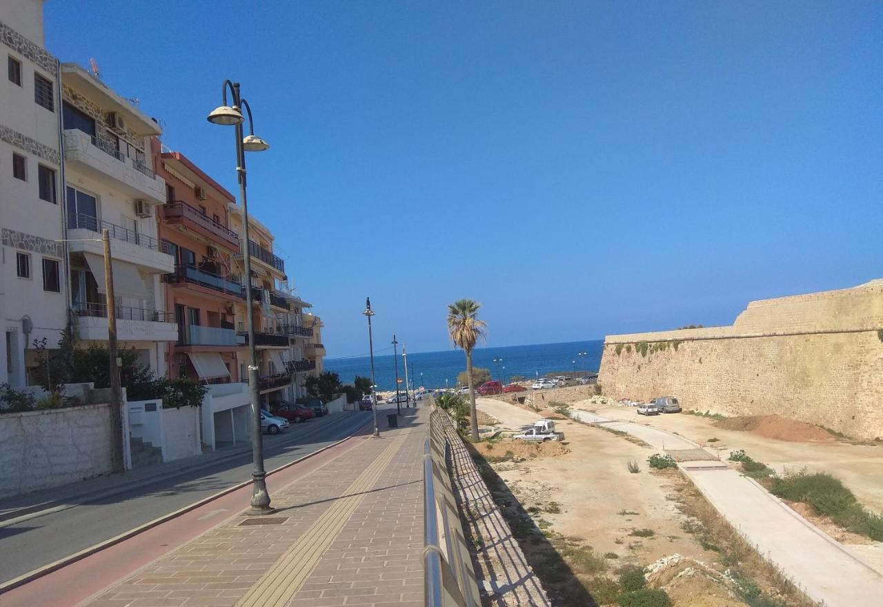 Iris Apartment Chania  Bagian luar foto